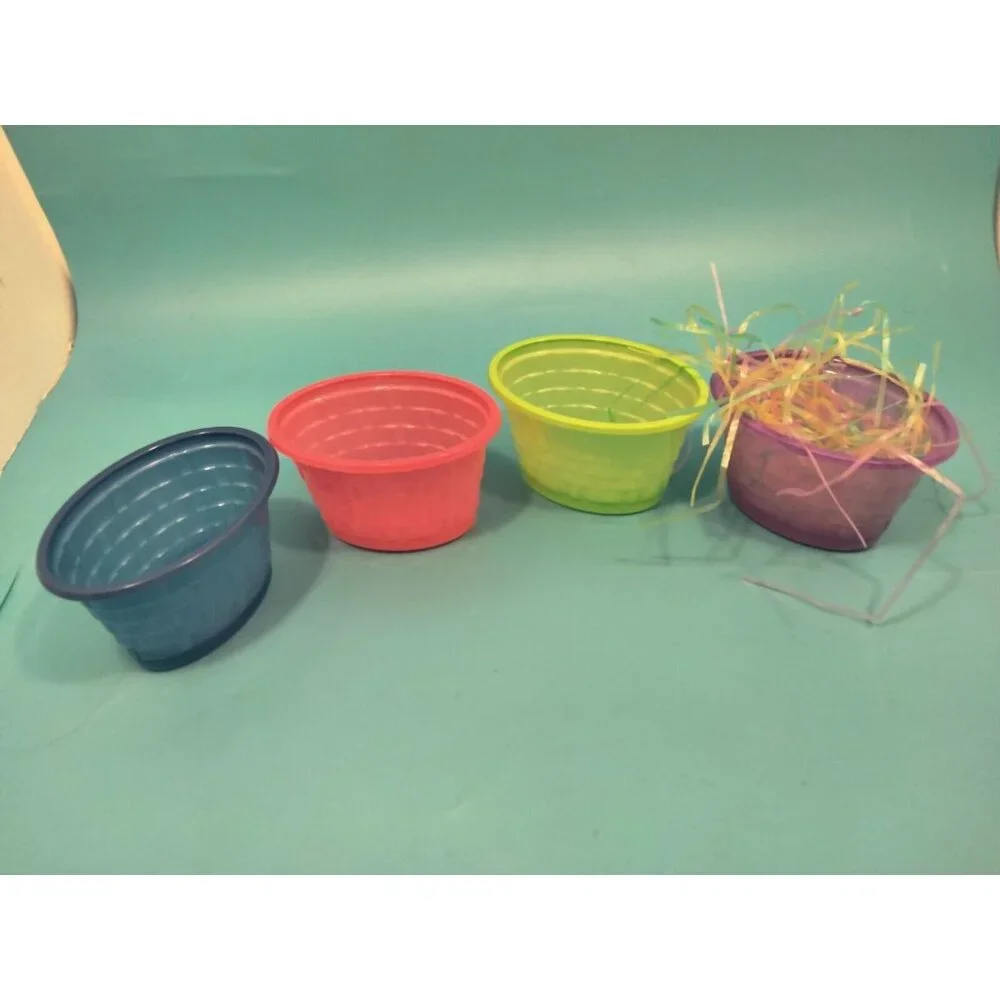 Light Plastic Baskets Easter Candy Cups Lot 4